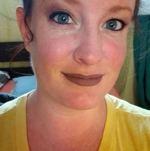 Meet your Posher, Kerri